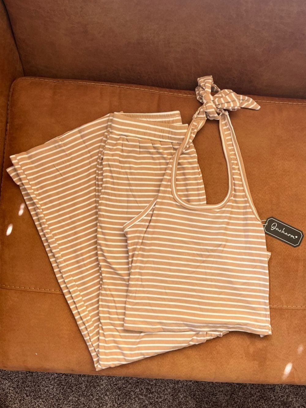 Boutique Tan/White Striped Lounge Set / Pants and Halter top NEW WITH TAGS - Picture 2 of 8